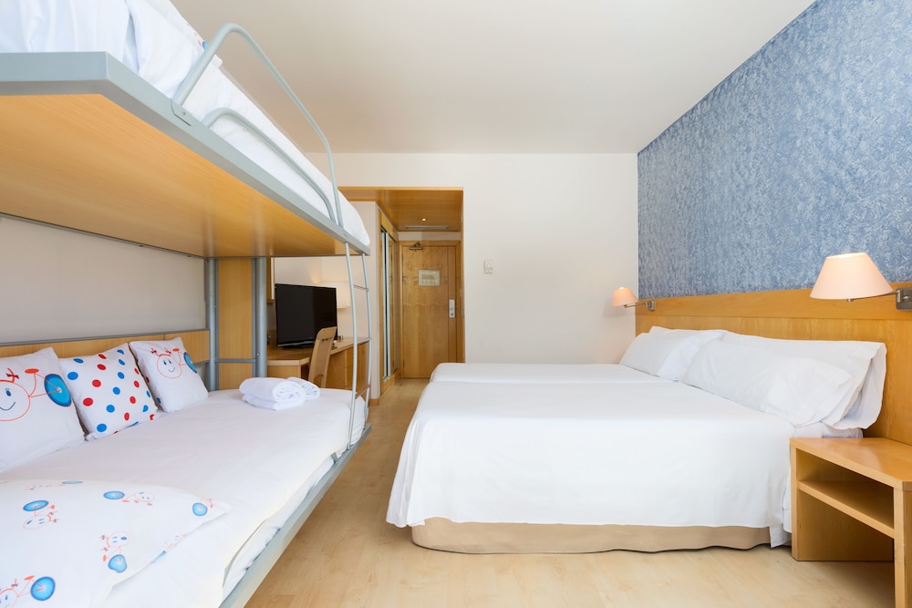Sol Port Cambrils (ex Tryp Port Cambrils) 32/72