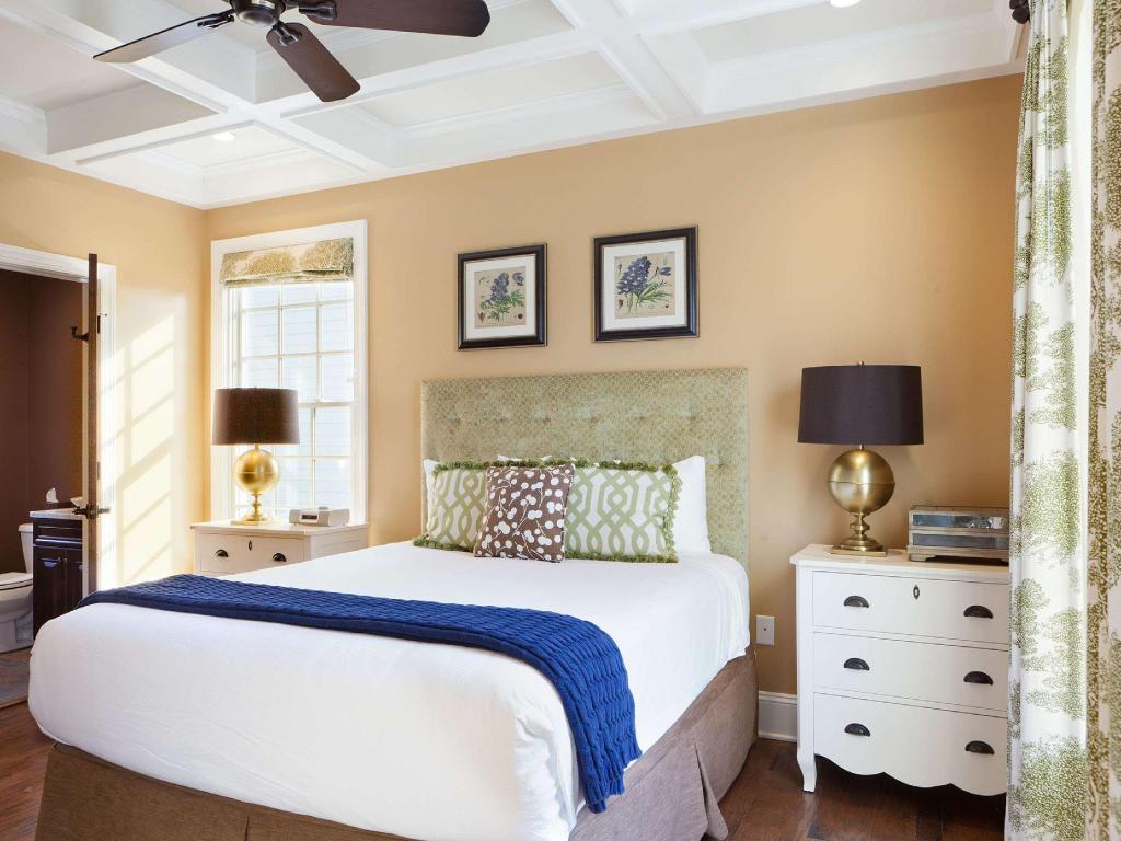 Upgrade, Efficiency, Suite, King and Queen and Twin Beds
