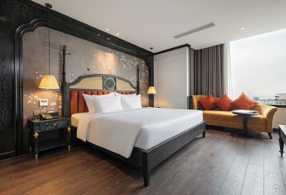 Luxe Paradise Premium Hotel 25/50