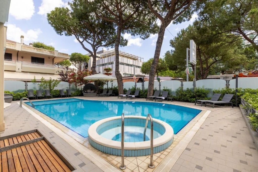 Hotel Adriatica 47/54