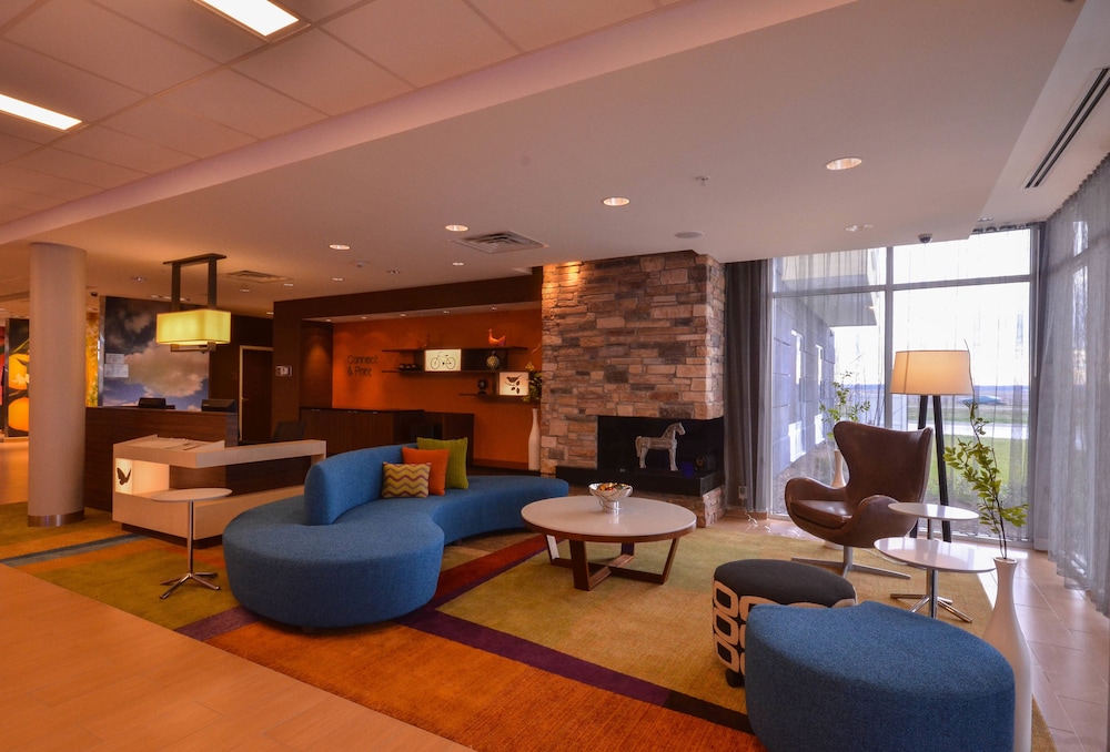 Fairfield Inn Suites St Louis Pontoon Beach Granite City 22/37