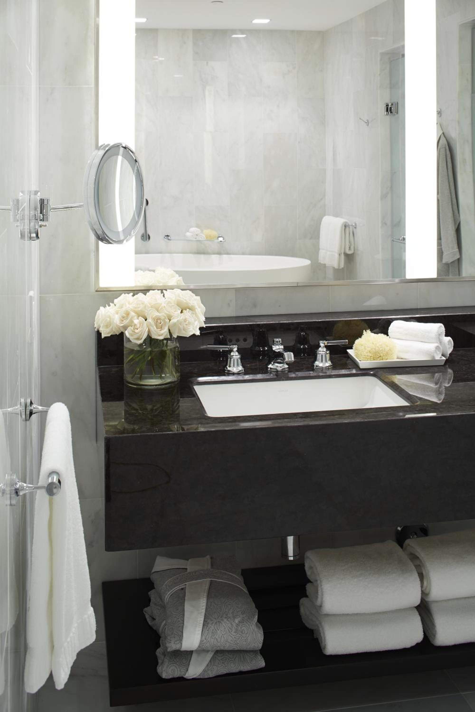 1 Bedroom, Metropolitan, Suite
