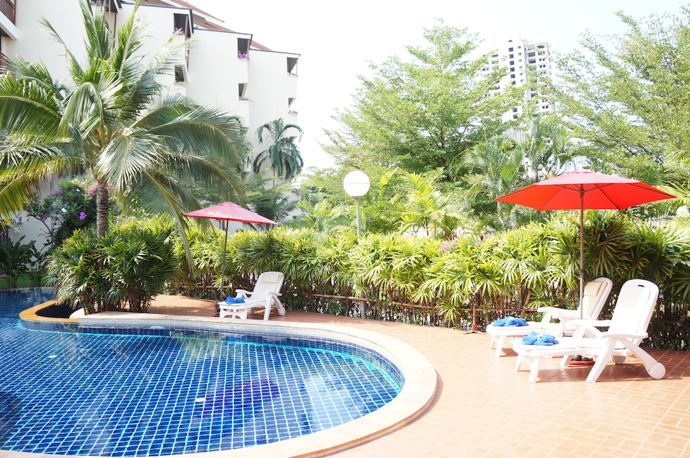Oasis Garden & Pool Villa At Vip Resort 40/50