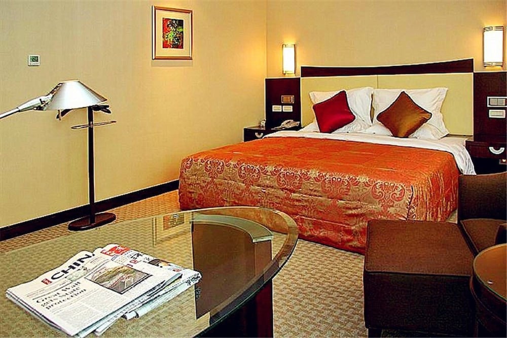 غرفة ديلوكس بسرير كينج، Beijing Jinjiang Fuyuan Hotel 2/2