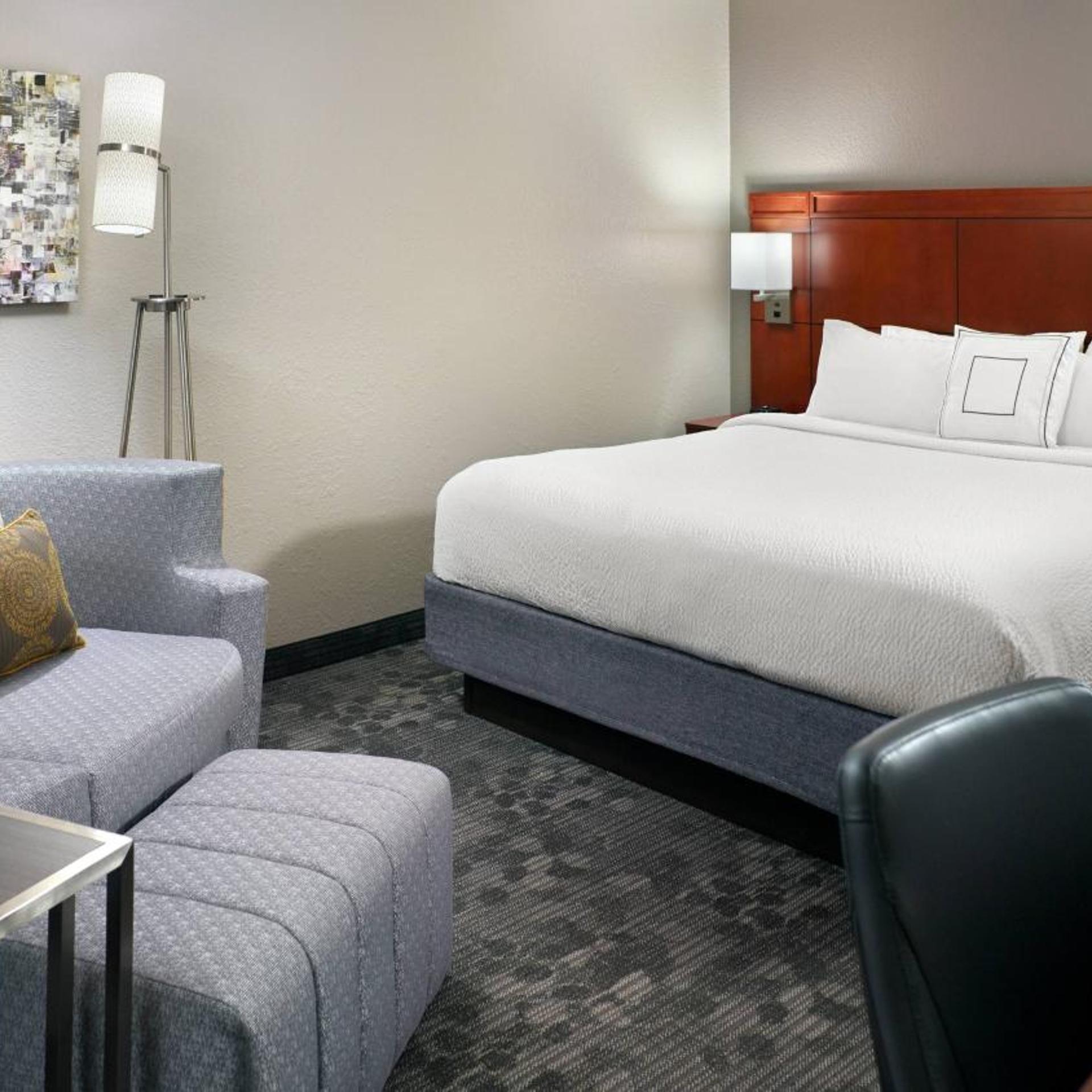 Room at Courtyard Macon, MACON - GA