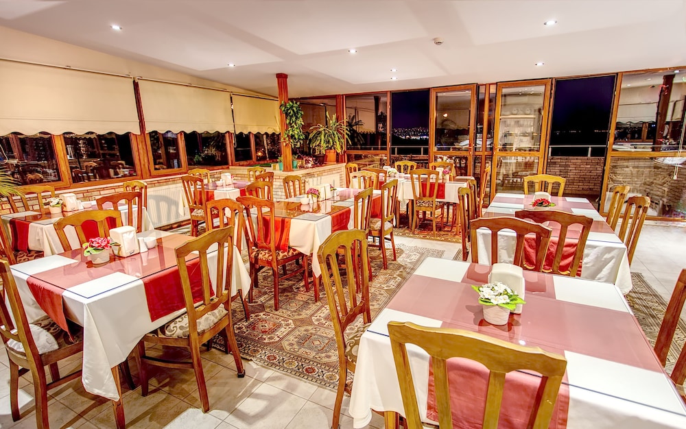 Saba Hotel 41/47