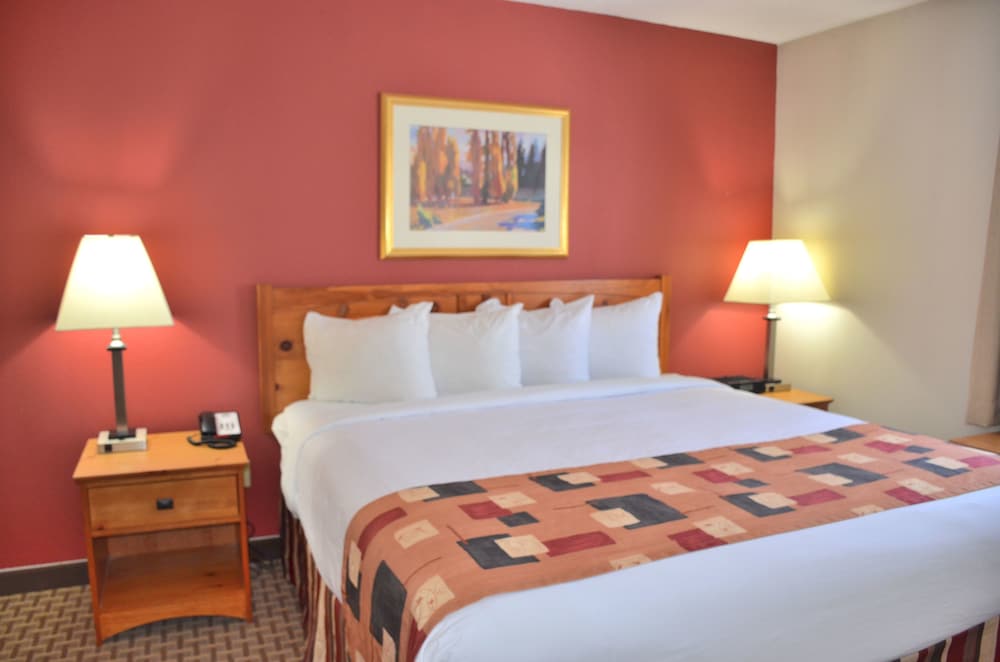 Cresthill Suites Syracuse 10/53