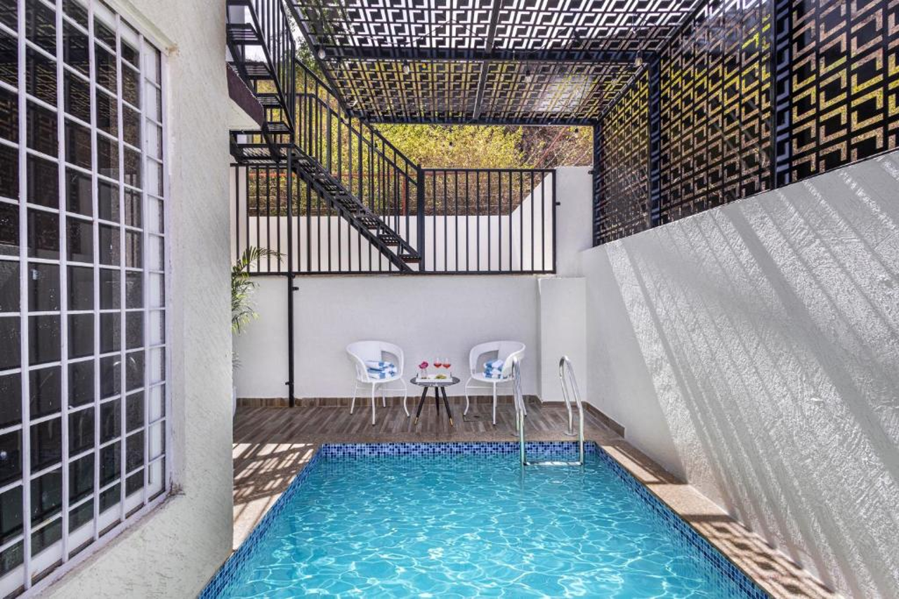 ELIVAAS Shourya Villa Athena 3-BHK Villa With Swimming Pool & Terrace 8/17