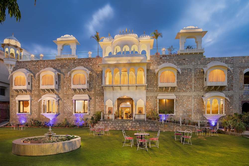 Rajasthan Palace Hotel 45/50