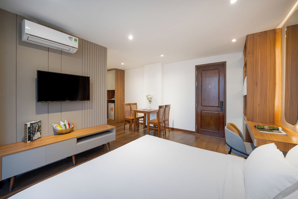 Duong Gia Da Nang Hotel 11/20