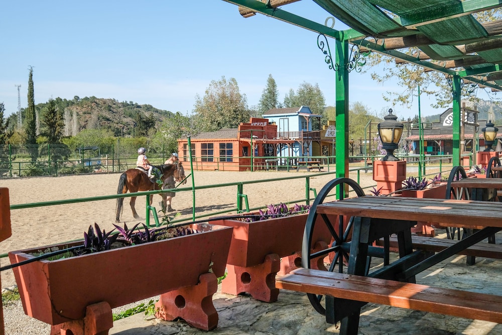 BESO Hotel Berke Ranch & Nature 46/54