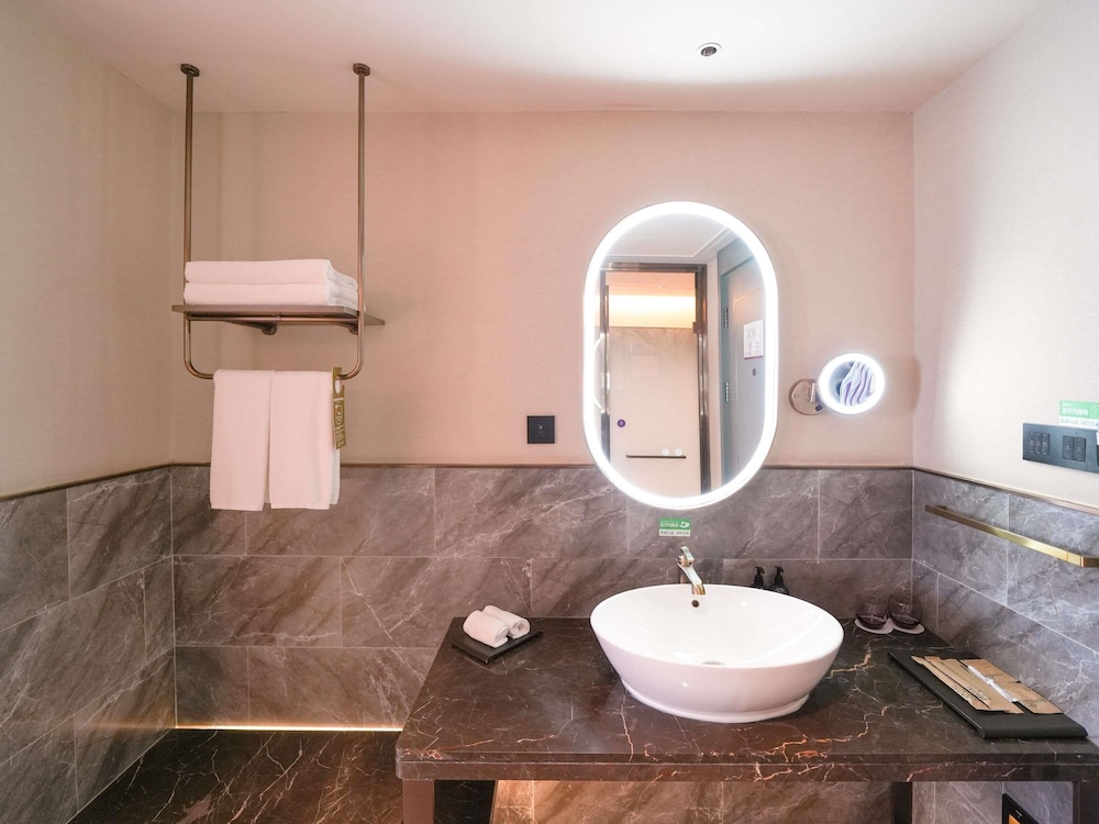 Mercure Xian Qujiang 59/60