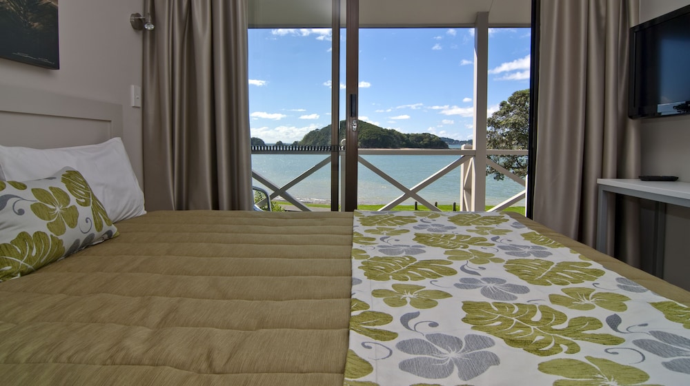 Breakwater Motel 17/60