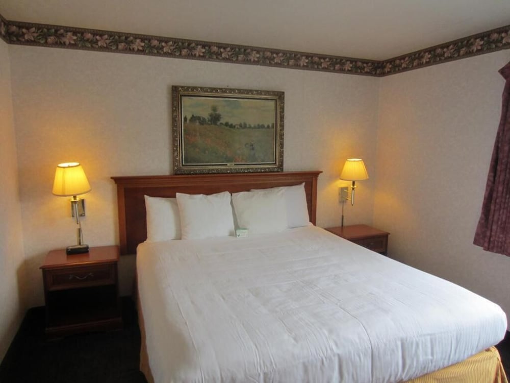 Cherry Orchard Inn 15/45