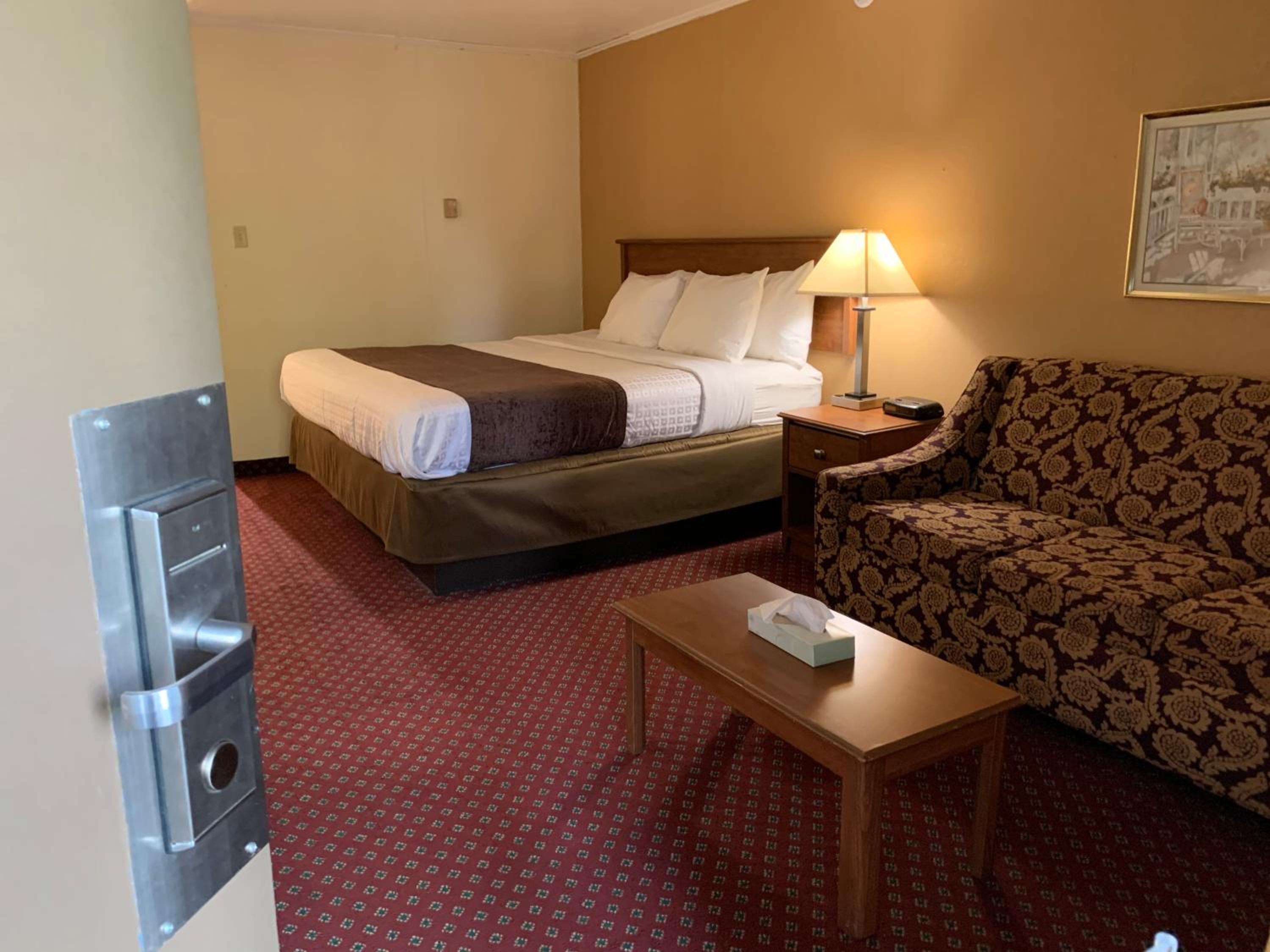Red Carpet Inn & Suites 22/50