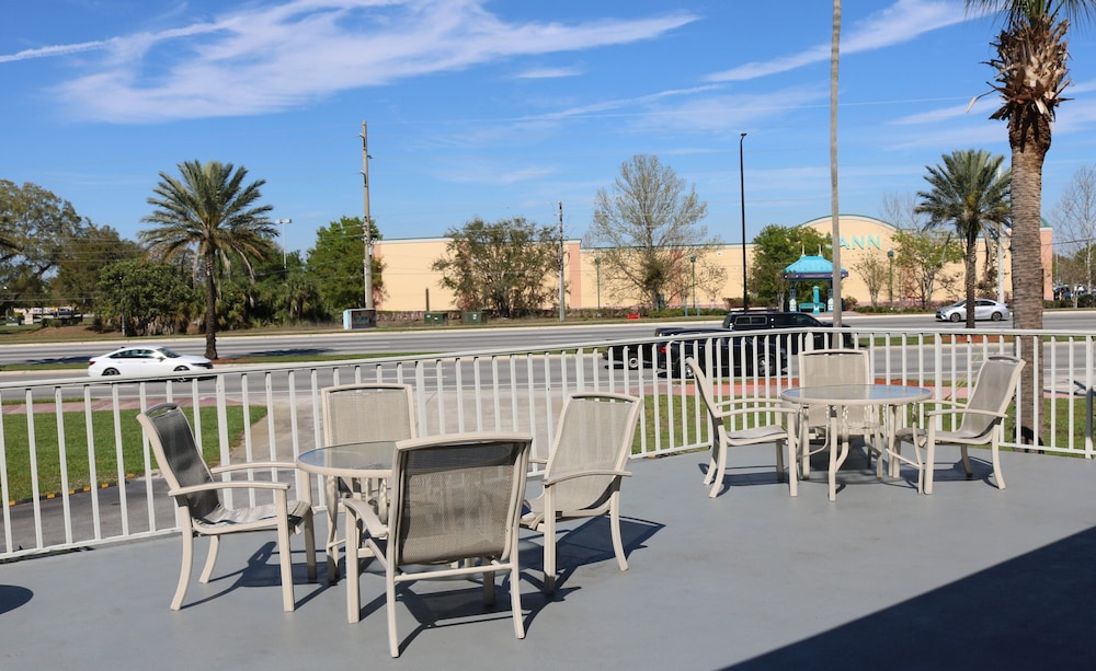 Magic Key Resort 46/68
