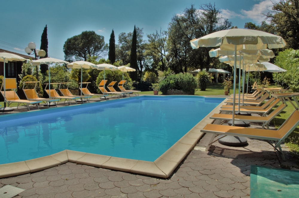 Hotel Monti 32/50
