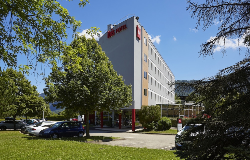 Ibis Archamps Porte De Geneve 39/46