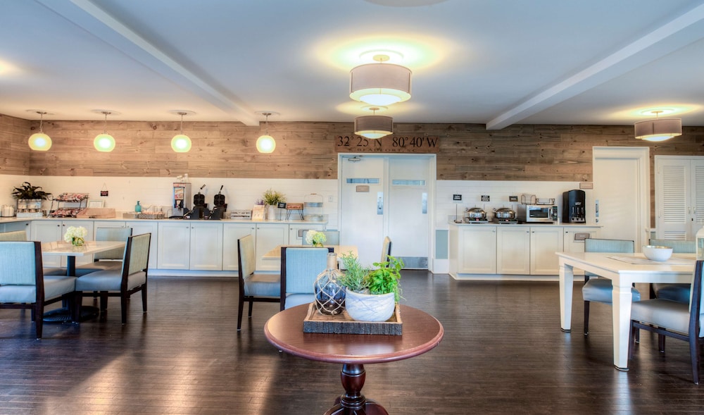 Best Western Sea Island Inn 37/42