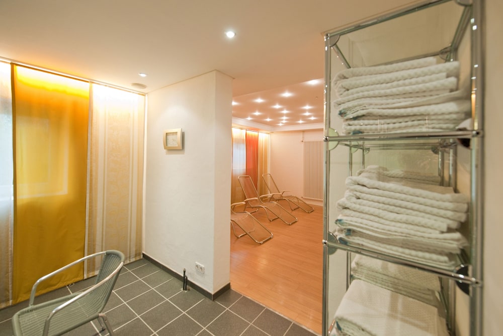 Hotel Scheffelhohe 18/46