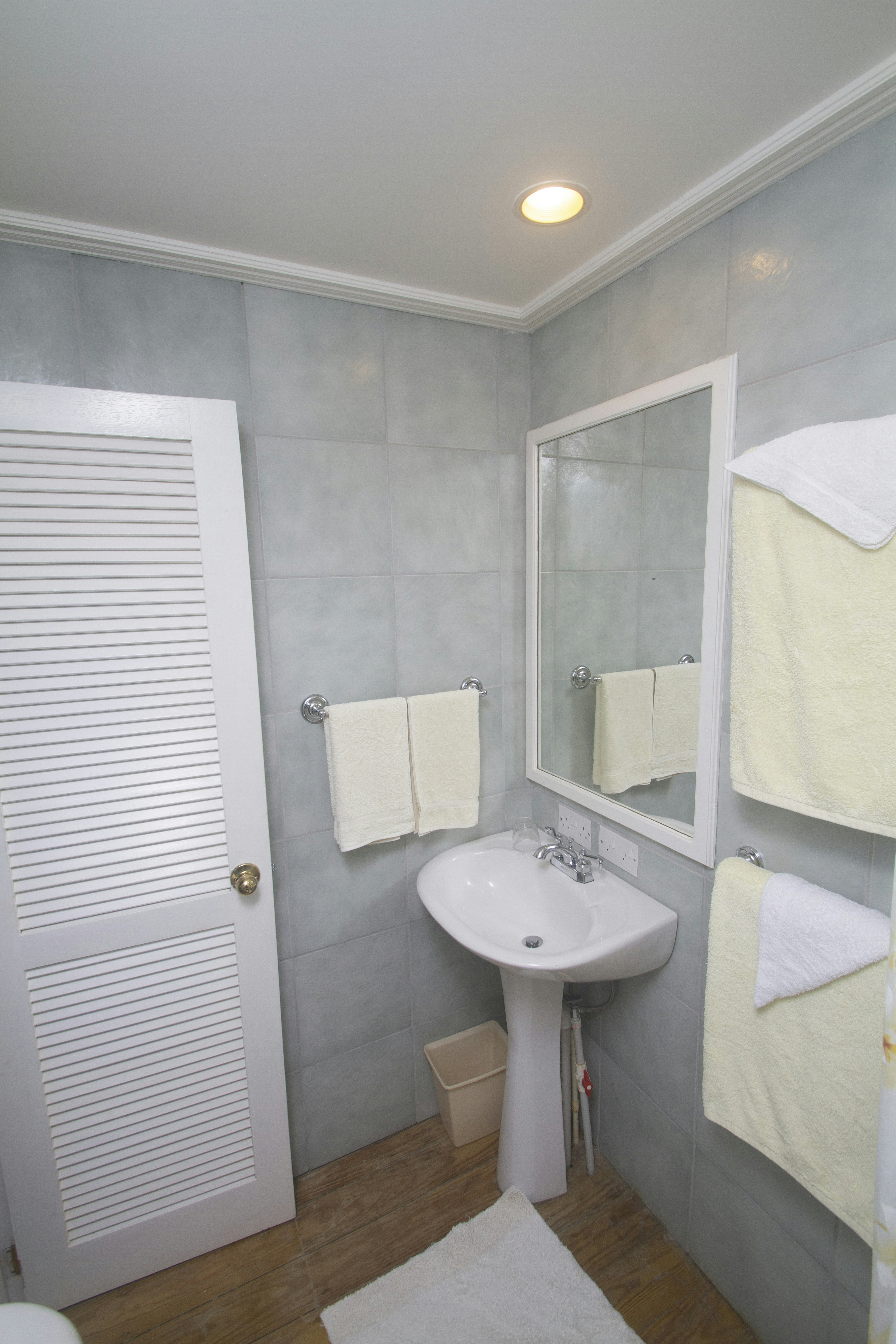 Bequia Beachfront Villa Hotel 83/83