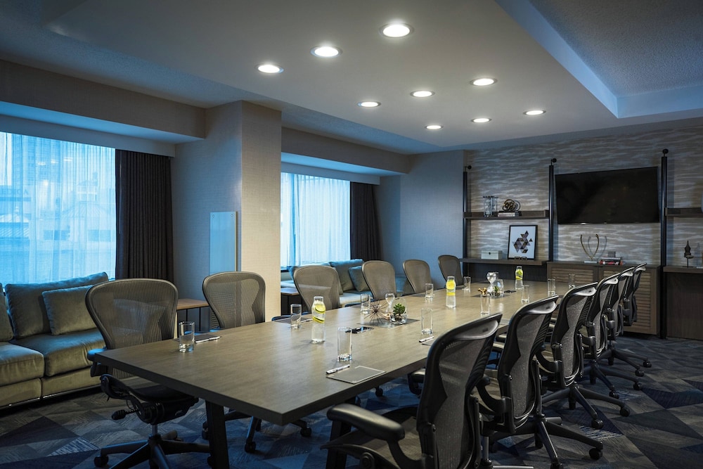 RENAISSANCE TOLEDO DOWNTOWN HOTEL 58/66