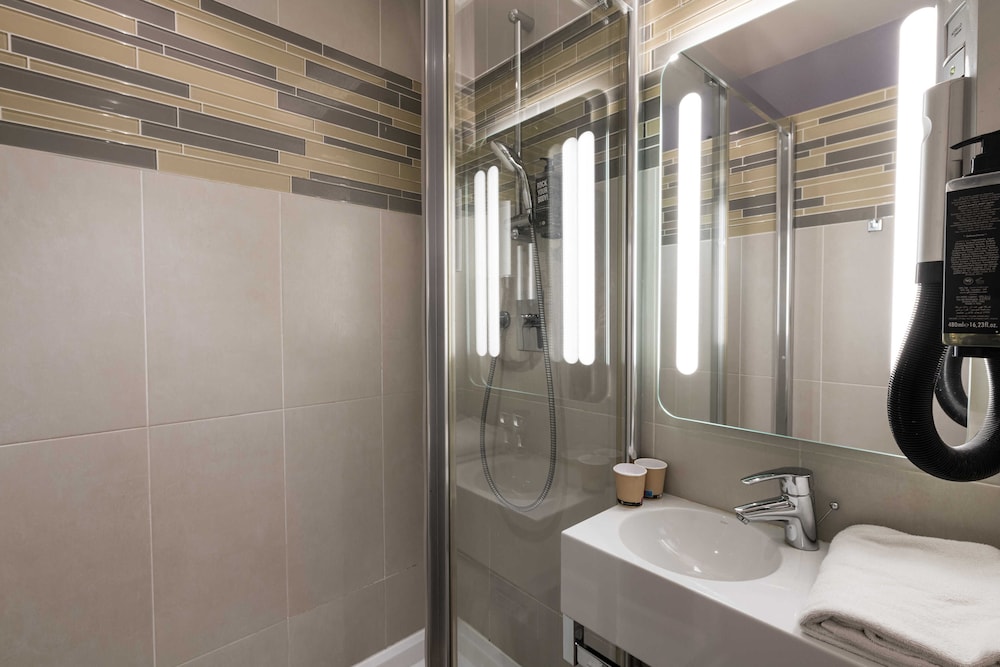 ibis Paris Gare du Nord TGV 46/48