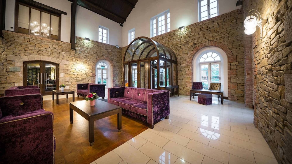 Cavan Crystal Hotel 42/57