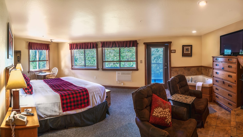 Callahan s Mountain Lodge 32/78