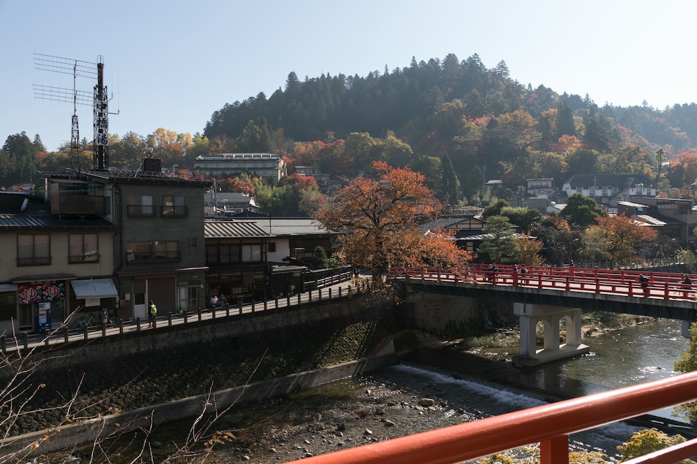 Honjin Hiranoya Bekkan 44/50