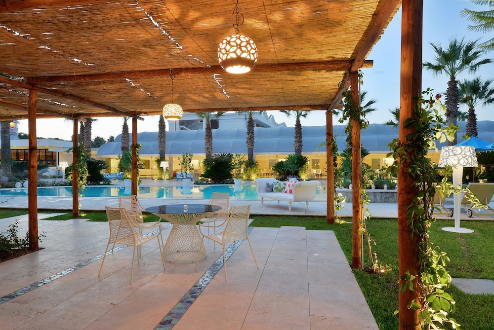 Esplanade Boutique Hotel 16/38