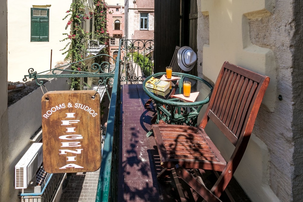 Ifigenia Luxury Suites 44/50