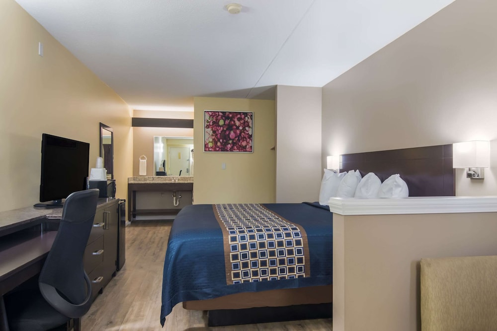 Rodeway Inn and Suites Monroeville Pittsburgh 23/42