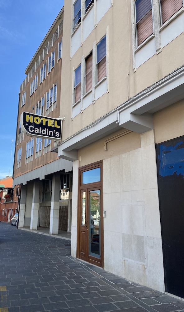 Hotel Caldin's 51/65