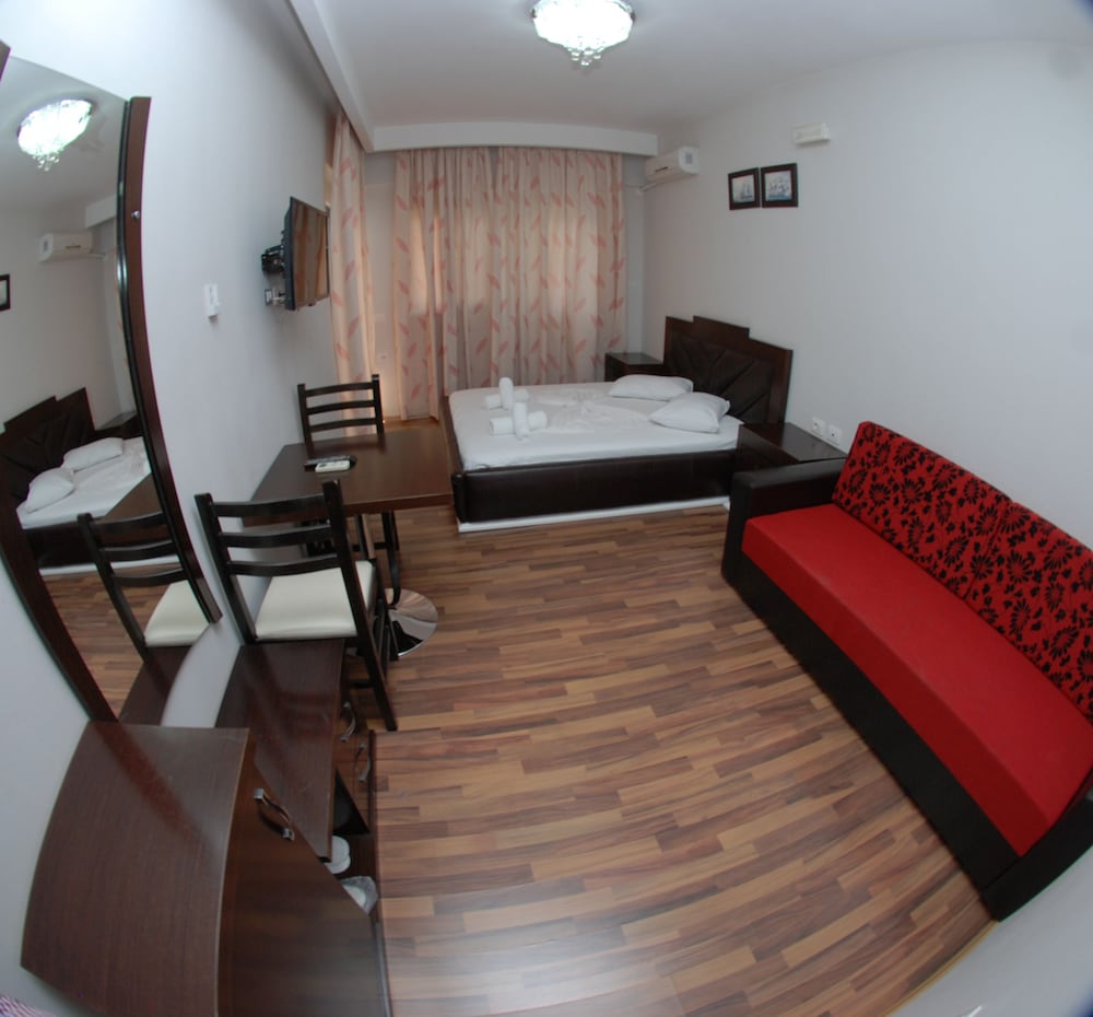 Hotel Iliria Sarande 50/67