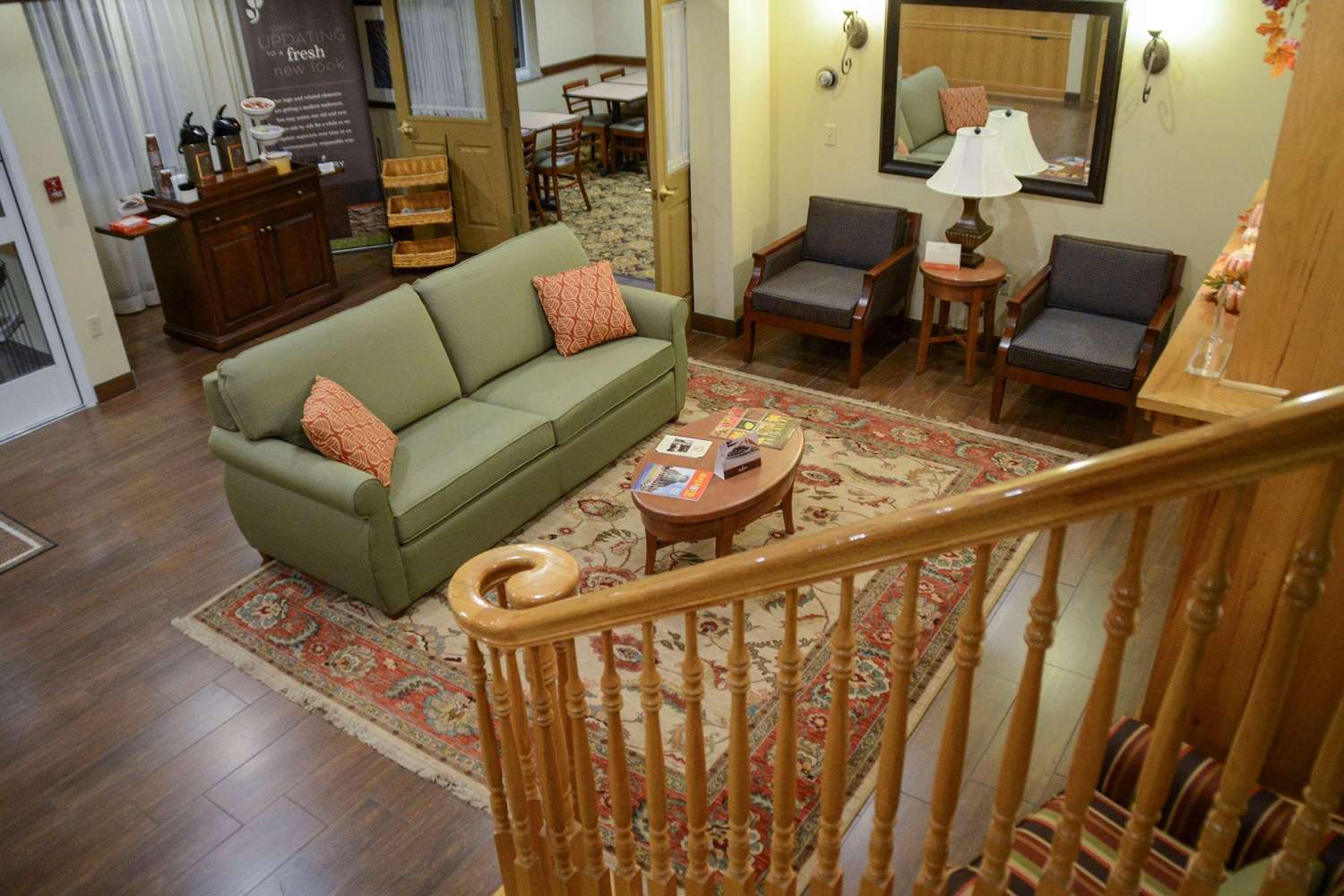 Country Inn & Suites by Radisson, Dundee, MI 15/20
