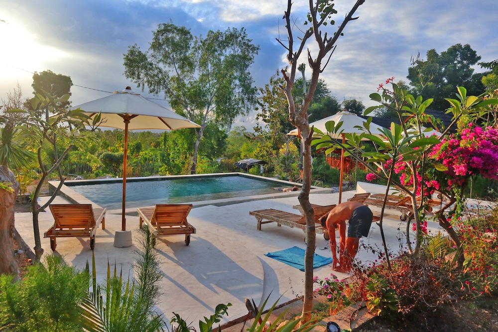Sunset Hill Penida Resort 3/64