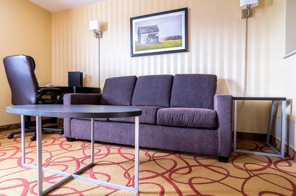 Sinbads Hotel And Suites 32/50