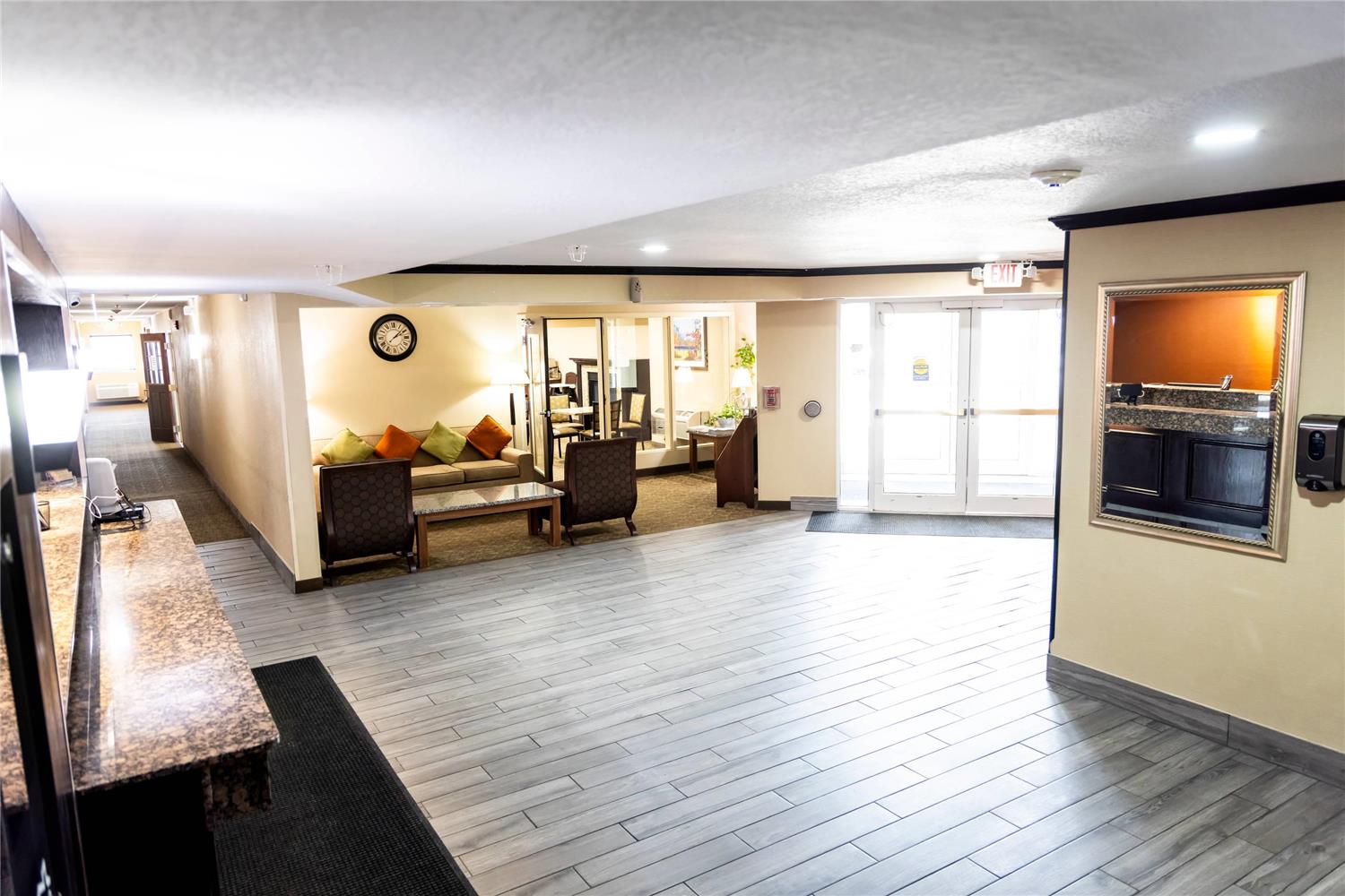 MainStay Suites Coralville - Iowa City 18/38