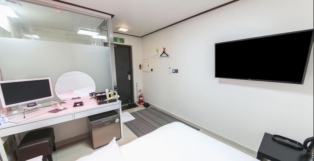 Itaewon A One Hotel 27/28