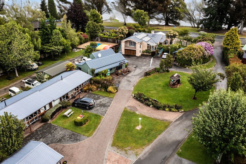 Tasman Holiday Parks - Te Anau 18/28