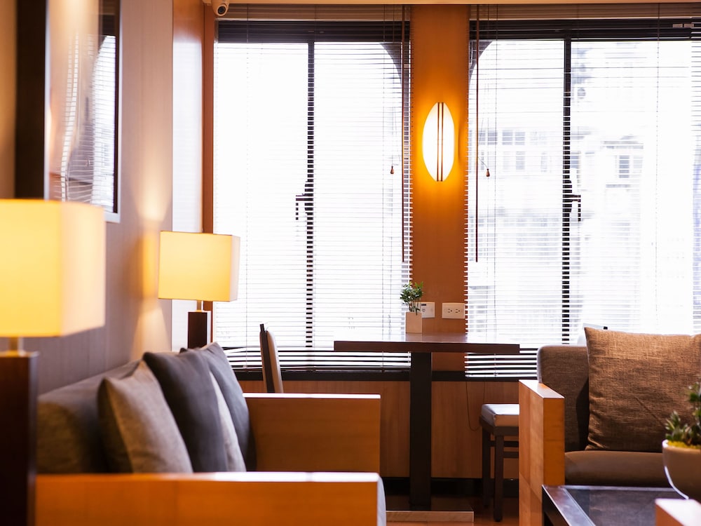 Royal Inn Taipei Nanxi Mrt Zhongshan Station 44/66
