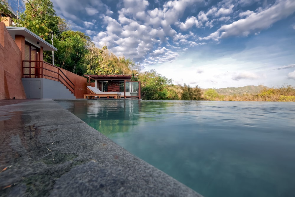 Seven Havens Residence 64/71