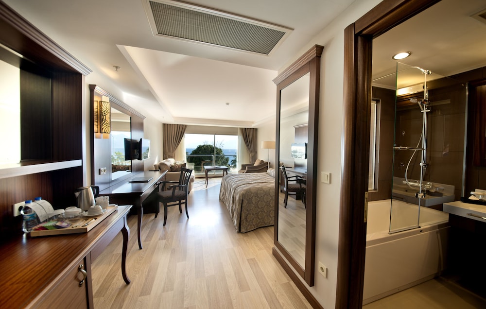 Prime Boutique Hotel 52/65