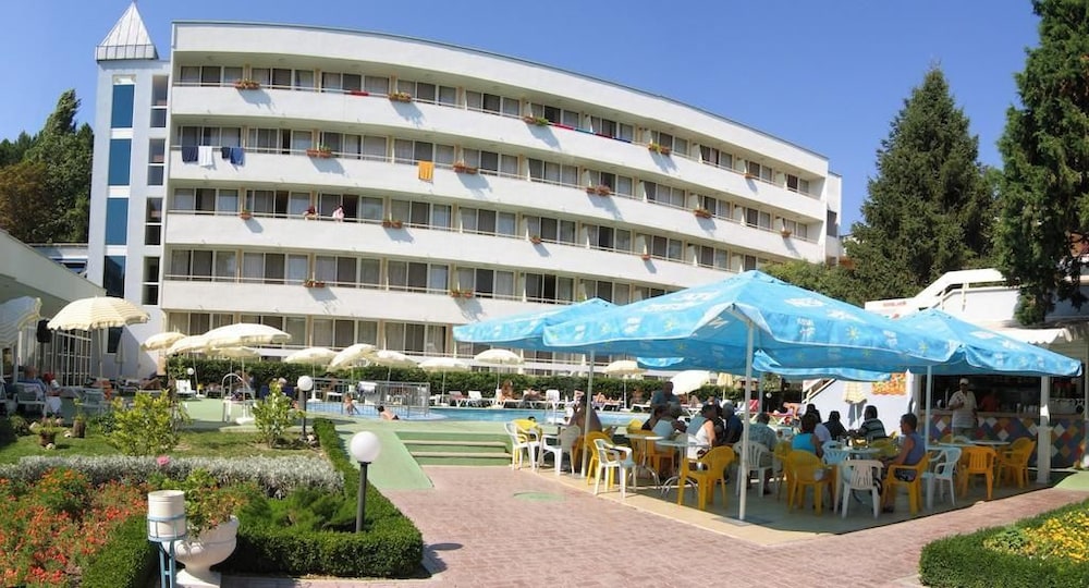 HOTEL OASIS 2/29