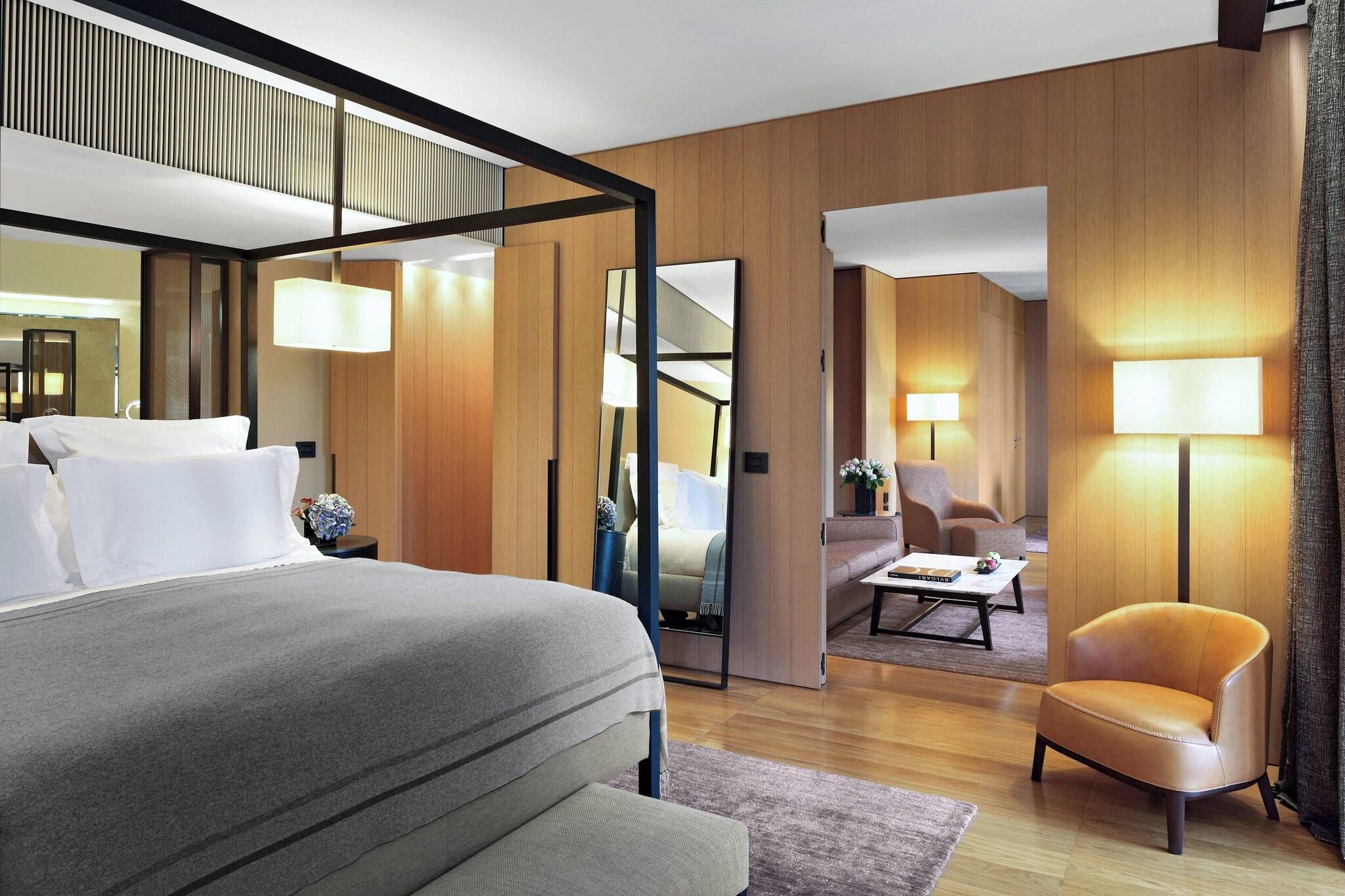 Premium, Suite, King Bed