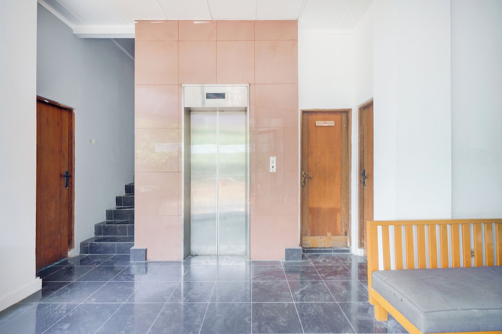 Hotel O Palmerah Near Binus University Formerly Wisma Bango 22/26