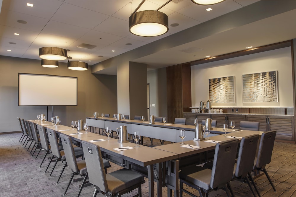 Hyatt Regency Tysons Corner Center 41/50