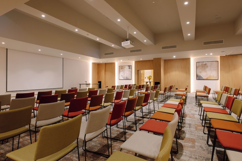Royal Hideaway Casablanca 55/63
