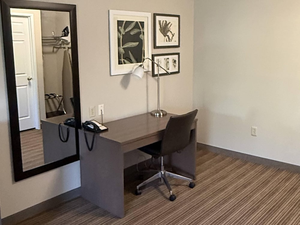 Country Inn Suites By Radisson Mason City Ia 39/50